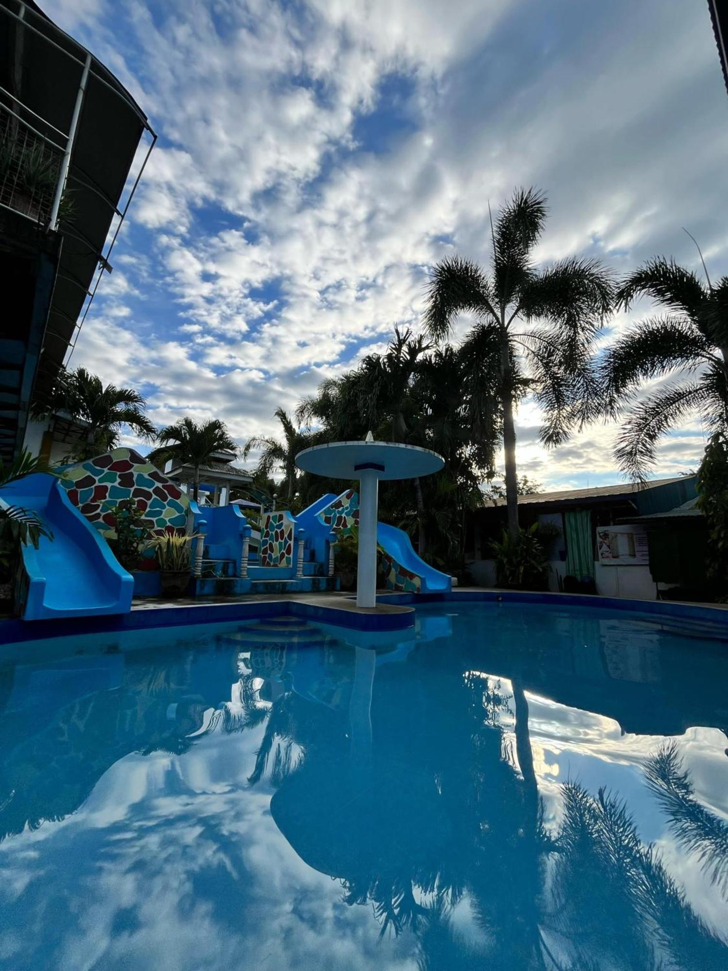 Isla Paraiso Resort-Hotel Sison Exteriör bild