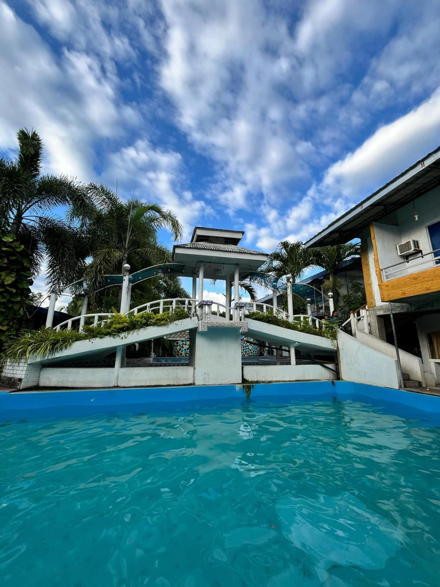 Isla Paraiso Resort-Hotel Sison Exteriör bild